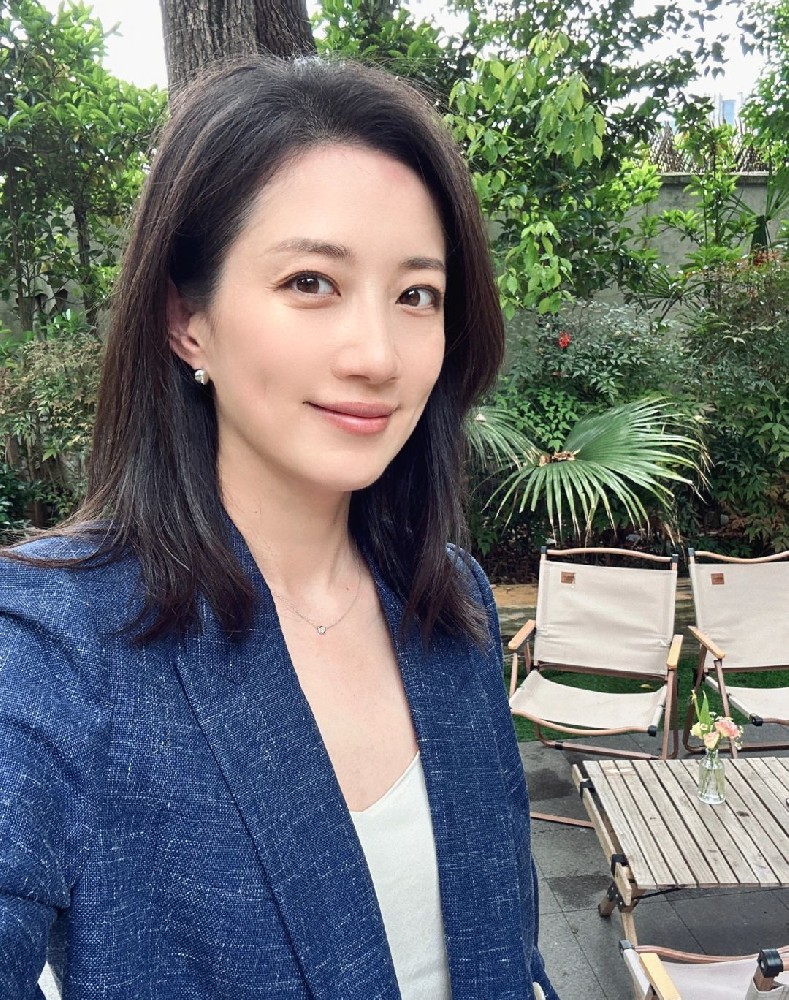 A429 照片1157张 视频31个 中国女 少妇 宝妈 生活日常 旅游健身(SK48)