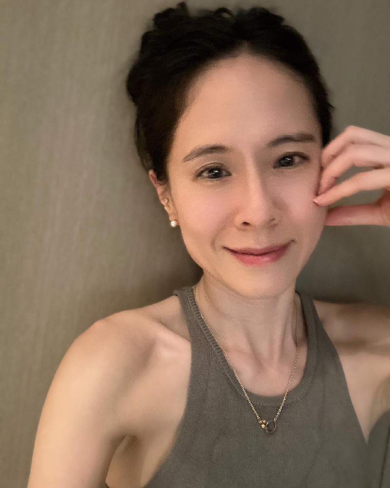 14UA666 照片3107张 视频32个 台湾 气质美女 少妇 生活日常 旅游 健身 瑜伽 +台湾sfz