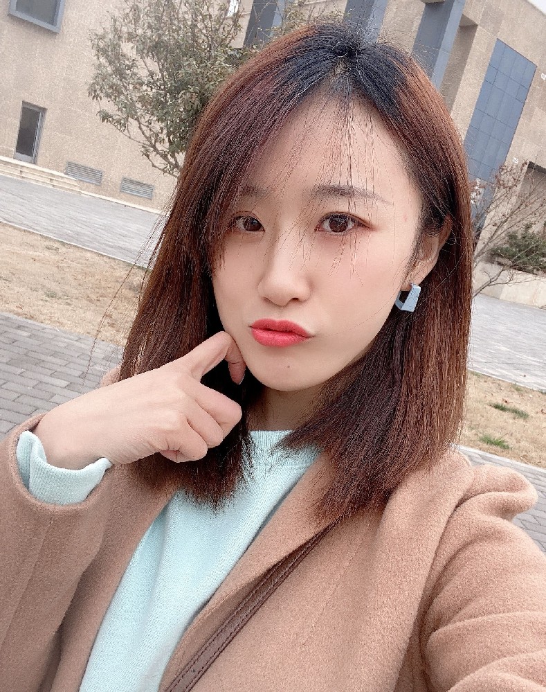 ZJ20UA153 照片1275张 视频5个 中国女 气质美女宝妈 单亲宝妈 带娃 生活日常 旅游 健身 一个女儿 自拍多 视频无自拍 真实