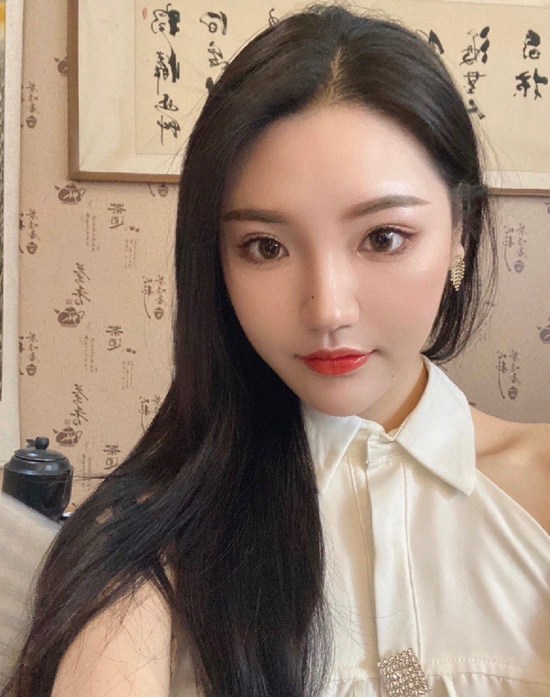 A2206 照片965张 视频126个 中国女 气质美女 生活日常 旅游 美食 性感照 视频包含实况Live