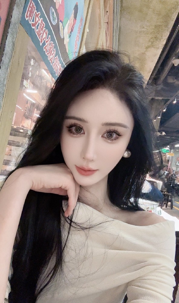 A2207 照片2425张 视频87个 中国女 白富美 生活日常 各地旅游 会穿搭 视频包含实况Live
