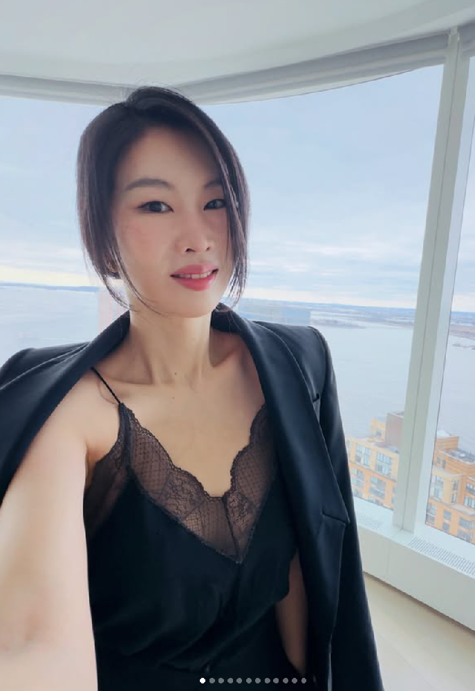 A2263 照片3092张 视频262个 韩国 美国 知性成熟少妇 宝妈 生活日常 旅游 带娃 健身 瑜伽 生活素材丰富 视频有自拍